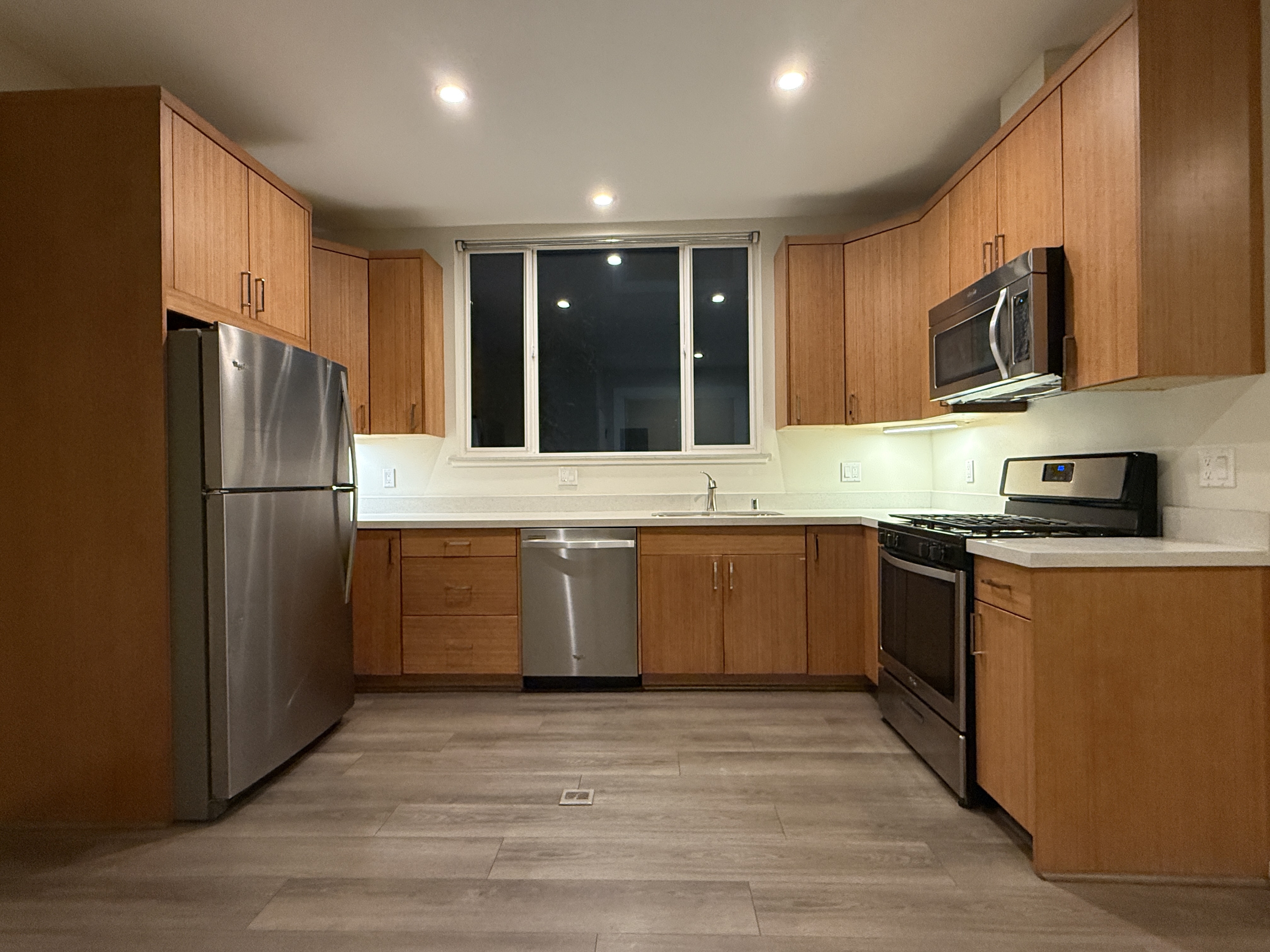 562 29th Street - Main